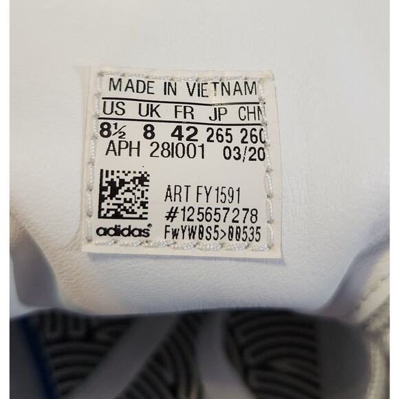 Size 8.5 - adidas Stan Smith x Takahashi Hiroko White Circles FY1591